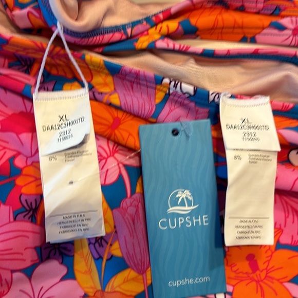 CUPSHE Bikini 2 Piece Swimsuit High Waisted Bottom Floral Print Ruffle V Neck L - Picture 12 of 12